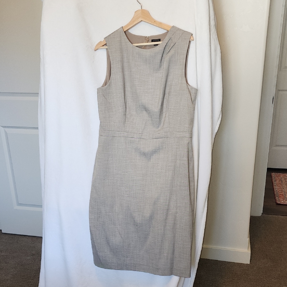 Ann Taylor Classic Gray Midi Dress